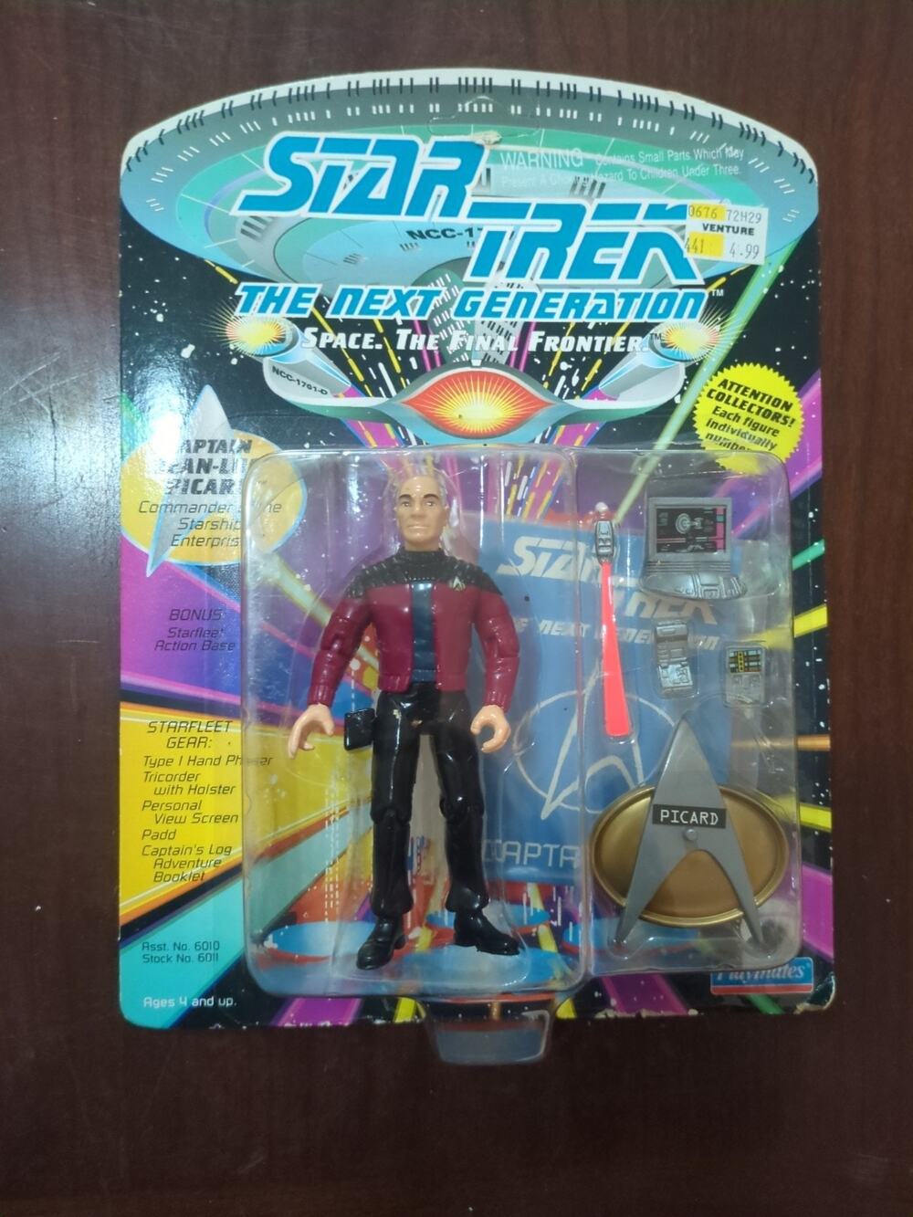 Playmates Toys Star Trek Space Talk Series Captain Jean-Luc Picard Action Figure